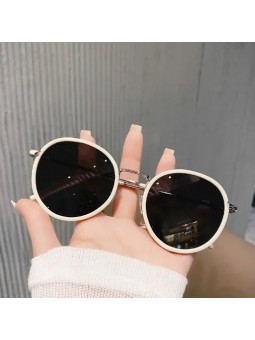 Occhiali da Sole da Donna con Montatura Rotonda Modello Aviator