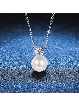 Collana donna in argento 925 con perla e moissanite da 0.30 carati