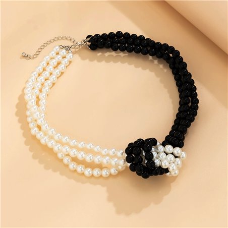 Collana Night & Day a triplo filo di perle con nodo centrale