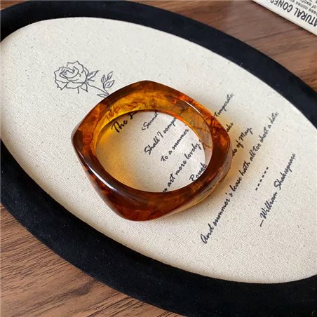 Bracciale rigido Tortoise Poet in acrilico tartarugato