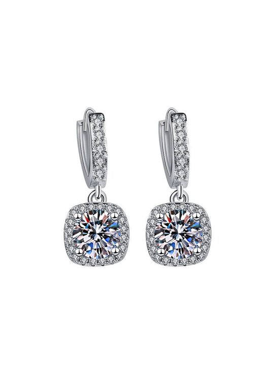 Orecchini pendenti Royal Halo con pavé di zirconi brillanti