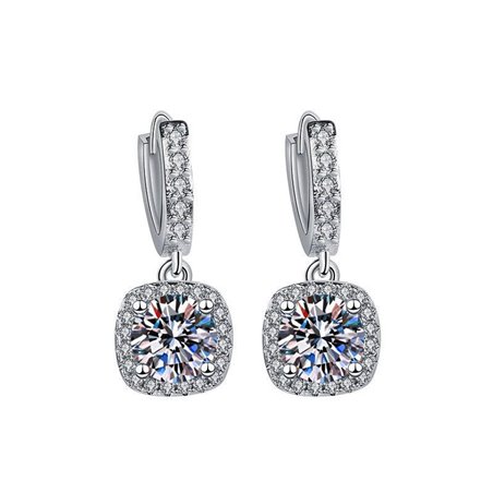 Orecchini pendenti Royal Halo con pavé di zirconi brillanti
