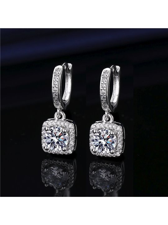 Orecchini pendenti Royal Halo con pavé di zirconi brillanti
