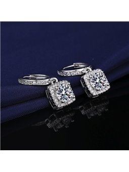 Orecchini pendenti Royal Halo con pavé di zirconi brillanti