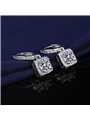 Orecchini pendenti Royal Halo con pavé di zirconi brillanti